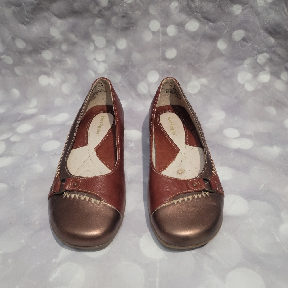 Hush Puppies  women shoe size 7 color copper and brown